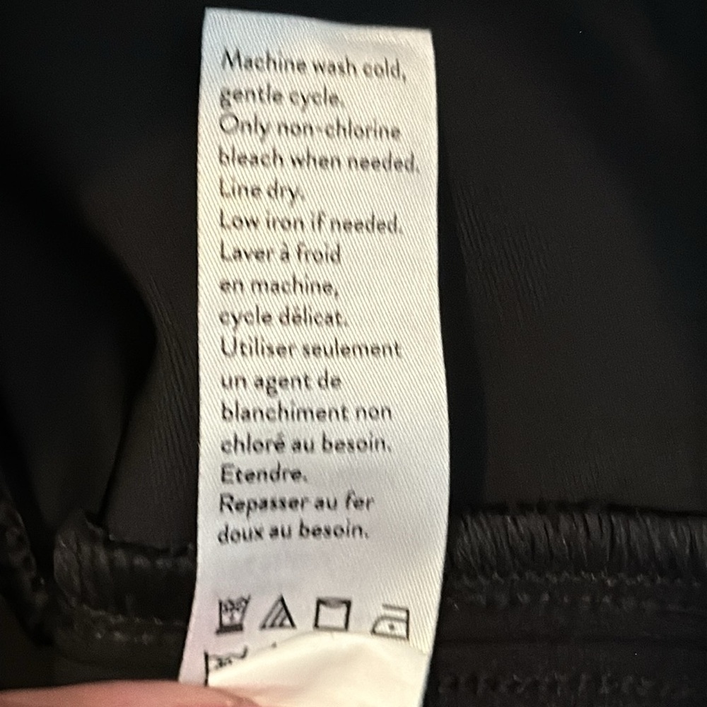 Spanx M black ponte slim straight pull on pants 👖 - Picture 8 of 8